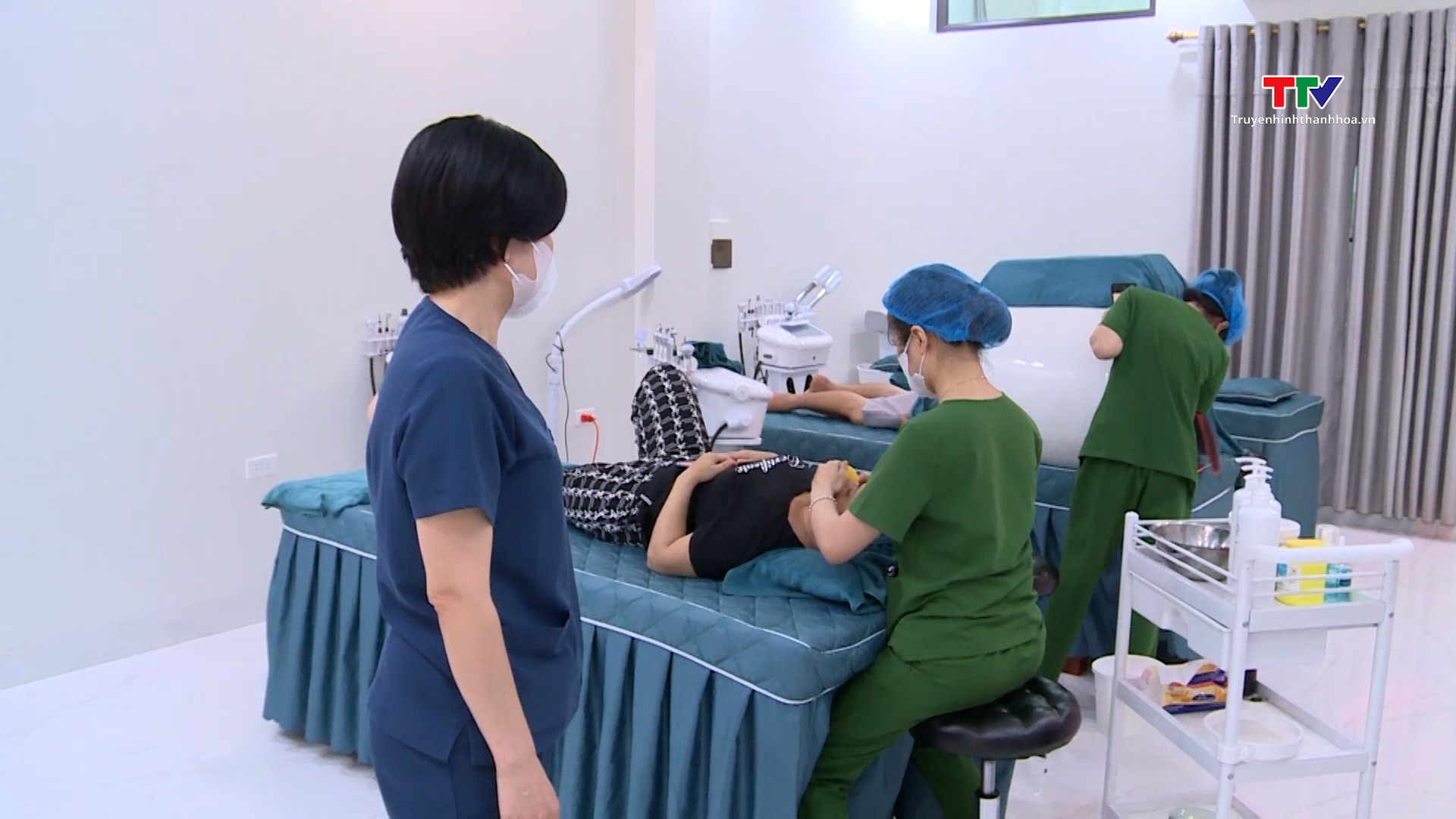 Cần xử lý nghiêm các cơ sở massage trá hình khám chữa bệnh- Ảnh 2.