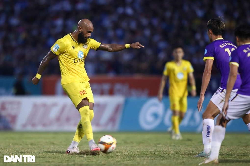Đánh bại Hà Nội FC, CLB Thanh Hóa đoạt Cúp Quốc gia 2024- Ảnh 3. Đánh bại Hà Nội FC, CLB Thanh Hóa đoạt Cúp Quốc gia 2024- Ảnh 3.