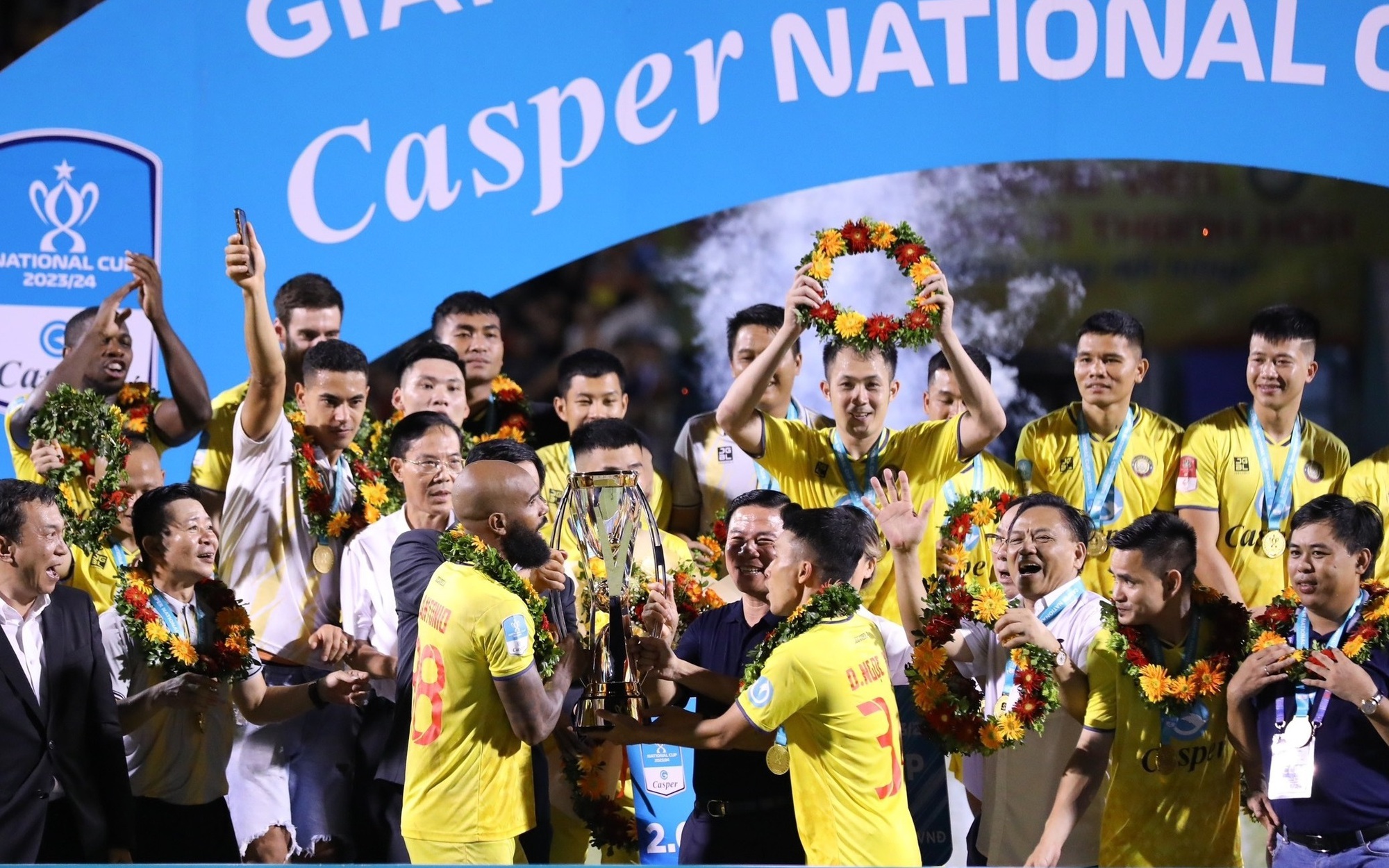 Câu lạc bộ Đông Á Thanh Hóa lần thứ 2 liên tiếp đoạt Cup Quốc Gia