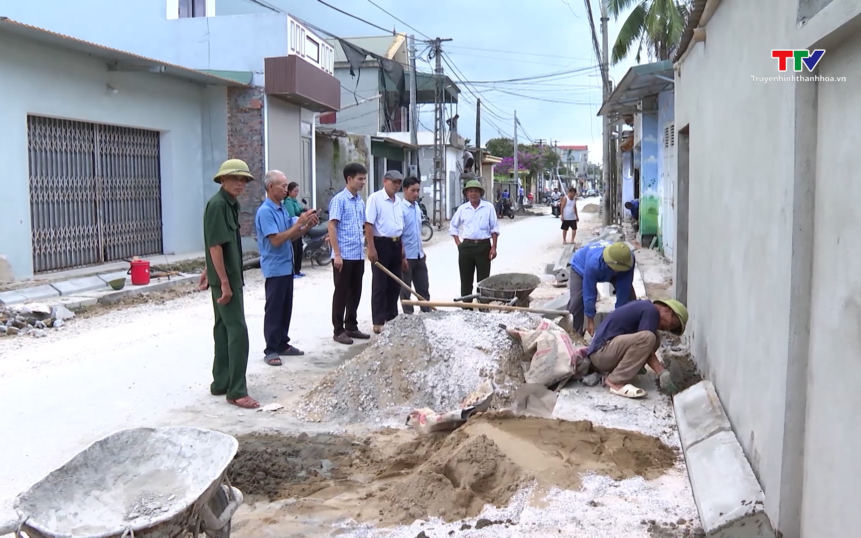 Phát huy vai trò của Mặt trận Tổ quốc trong giám sát, phản biện xã hội, góp ý xây dựng Đảng, xây dựng chính quyền 