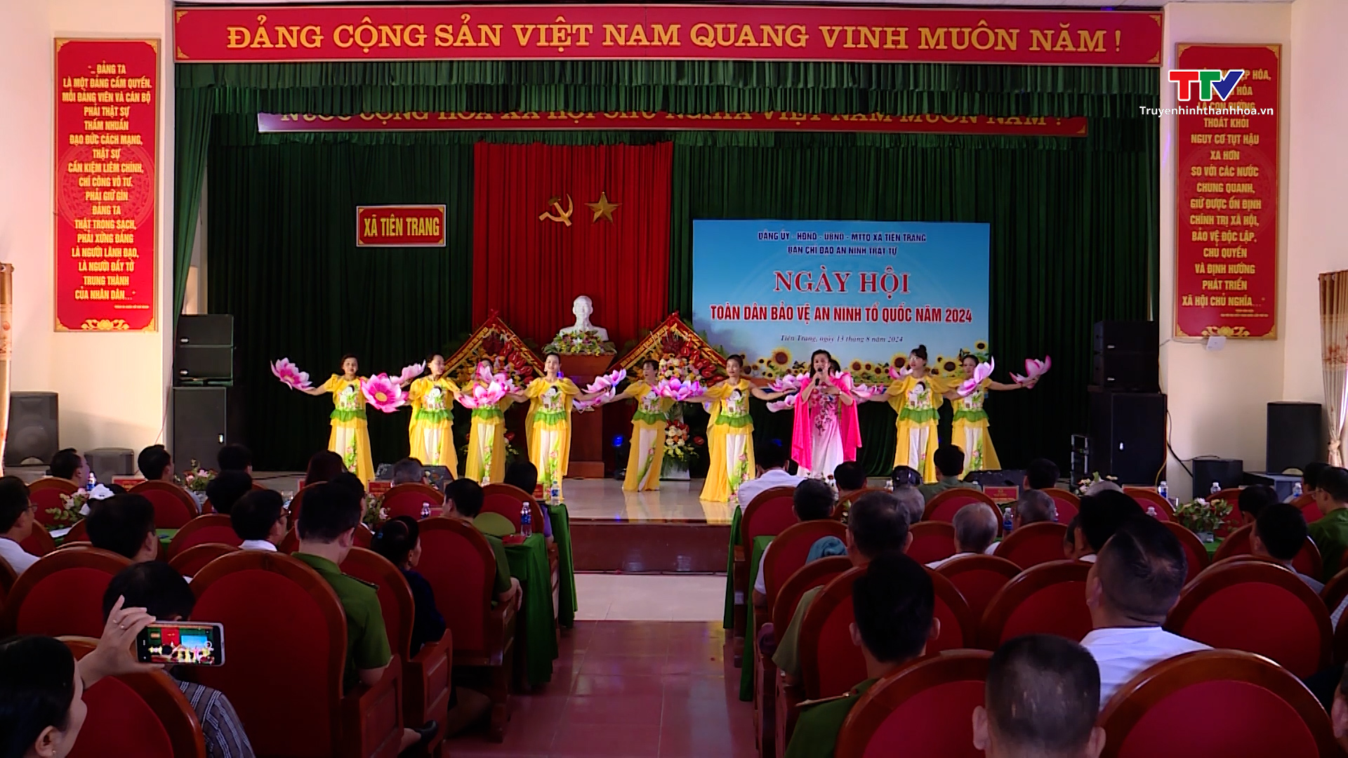 Ngày hội "Toàn dân bảo vệ an ninh Tổ quốc” tại xã Tiên Trang- Ảnh 1.