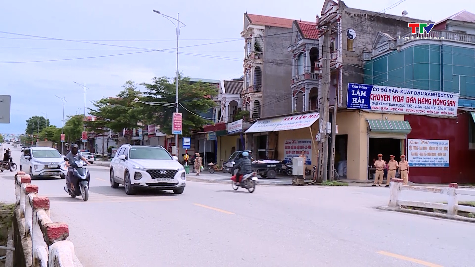 Rà soát, khắc phục những bất cập trong tổ chức giao thông trên tuyến Quốc lộ 45- Ảnh 1.