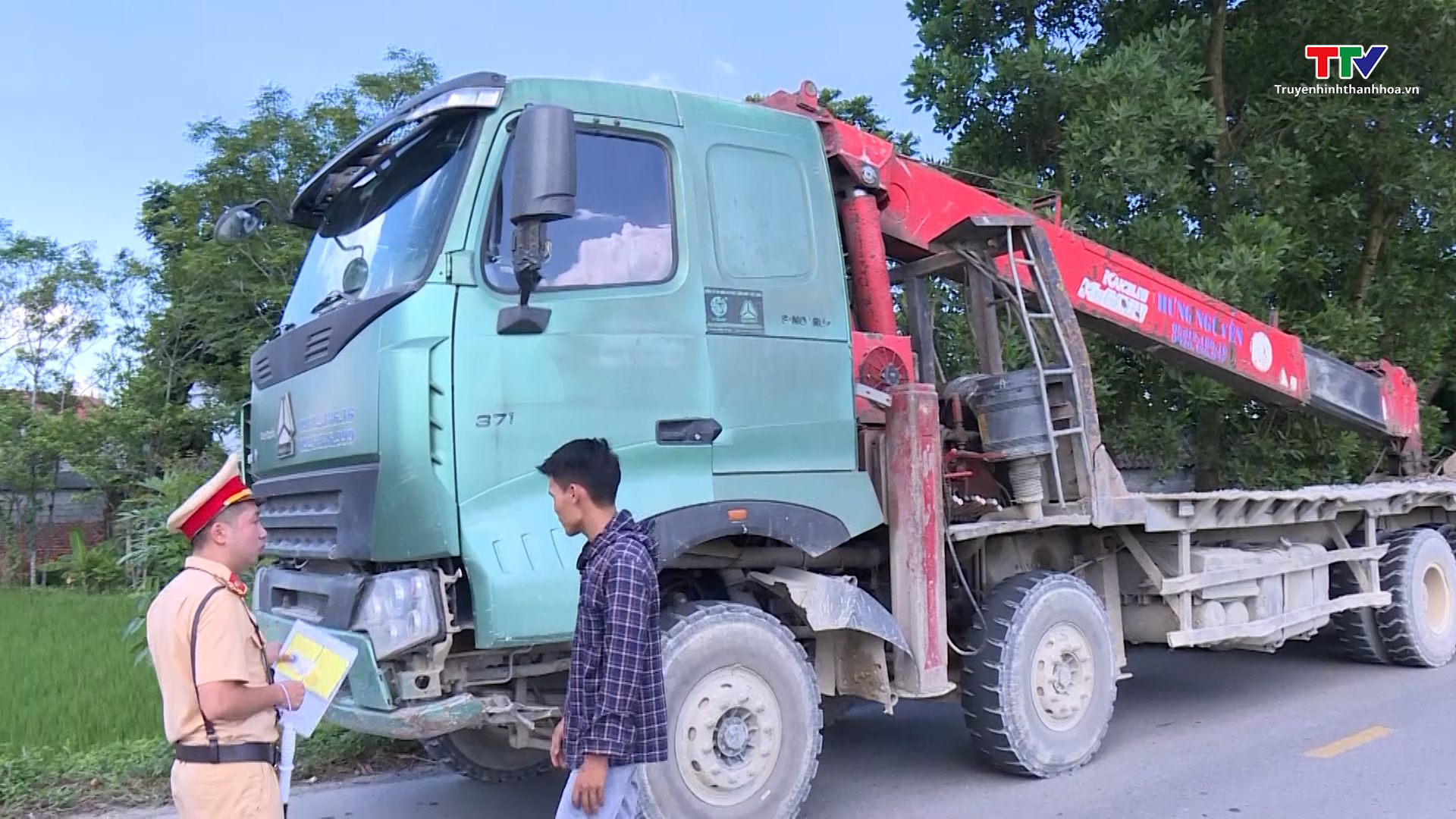 Tăng cường kiểm soát tải trọng trên địa bàn huyện Yên Định- Ảnh 1.