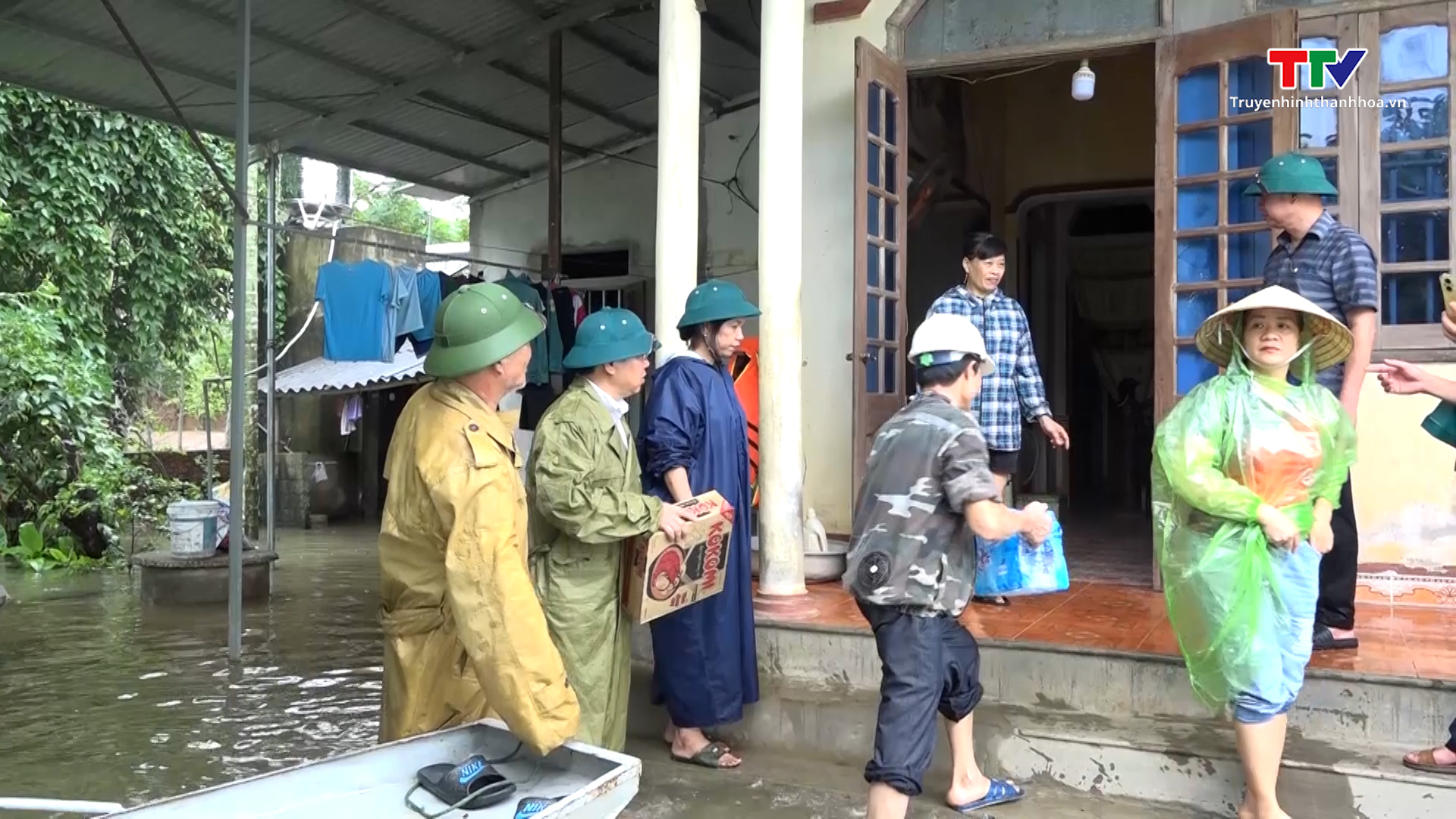 Thạch Thành: Ứng phó với mưa lũ dâng cao trở lại trên sông Bưởi- Ảnh 2.