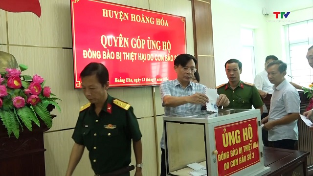 Các địa phương, đơn vị tiếp tục tham gia quyên góp ủng hộ đồng bào vùng lũ- Ảnh 2.