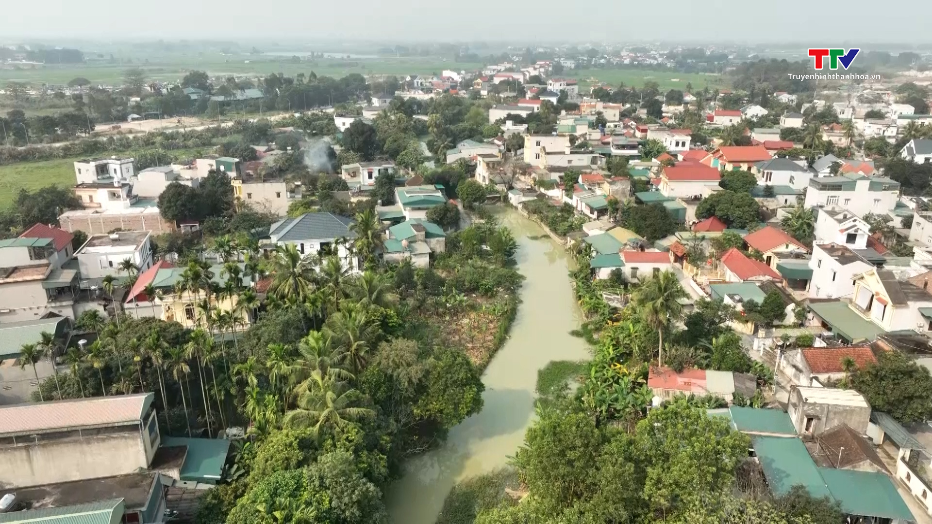 Những ngọn núi kể chuyện- Ảnh 1.