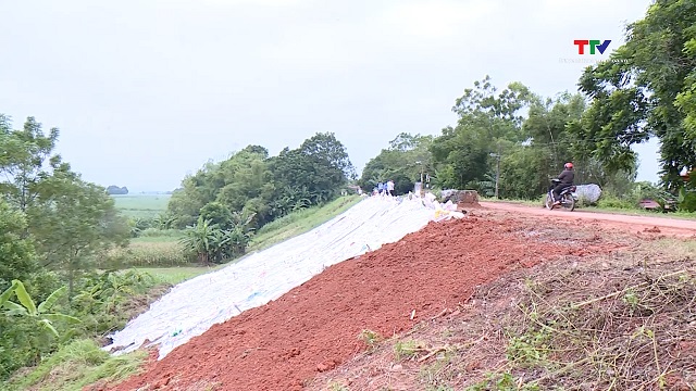 Nhiều đoạn đê, bãi sông Chu tại huyện Thọ Xuân bị sạt lở- Ảnh 2.