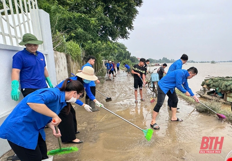 Cuộc sống trở lại ở vùng ngập thành phố Thanh Hóa- Ảnh 3.