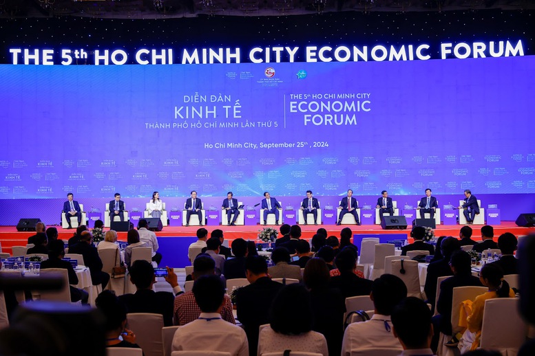 Diễn đàn kinh tế Thành phố Hồ Chí Minh 2024 - Thủ tướng chủ trì phiên đối thoại chính sách- Ảnh 8.