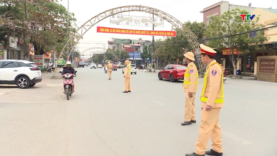 Chuyển biến tích cực về giao thông sau 10 ngày thực hiện Nghị định 168- Ảnh 3.