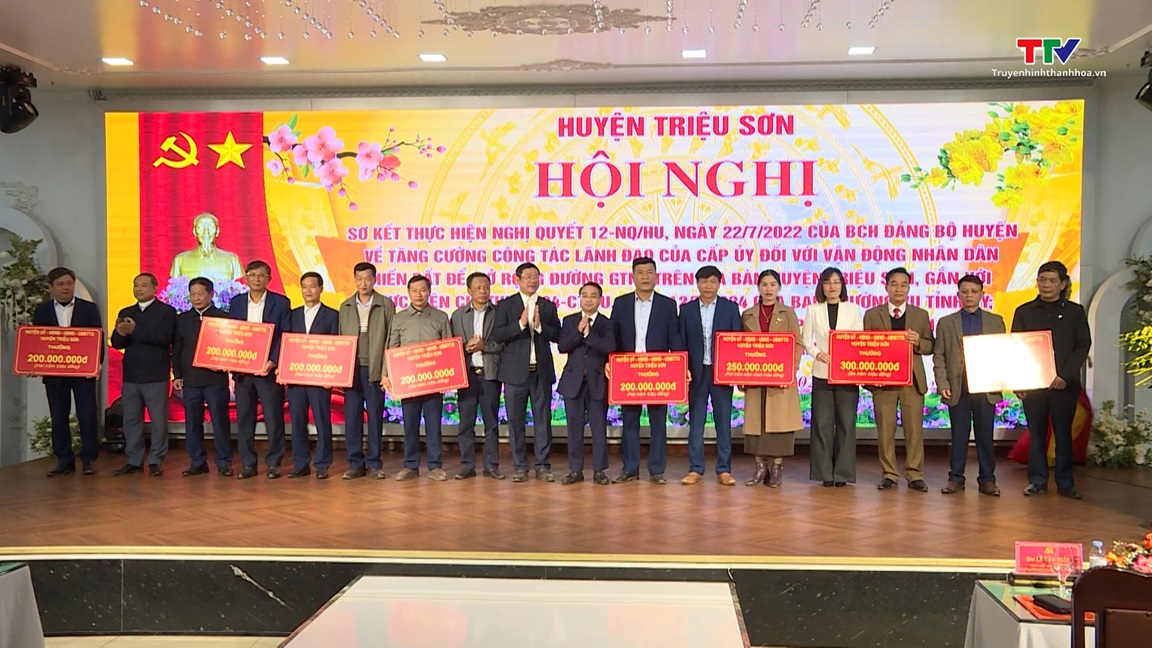 Sơ kết thực hiện Nghị quyết 12 của Ban Chấp hành Đảng bộ huyện Triệu Sơn- Ảnh 3.