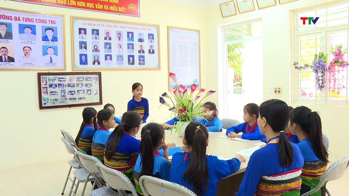 Phong trào khuyến học, khuyến tài ở huyện vùng cao Quan Sơn- Ảnh 5.