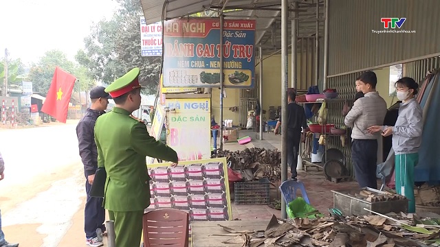 Huyện Thọ Xuân mở đợt cao điểm đảm bảo hành lang giao thông trên quốc lộ 47- Ảnh 1.