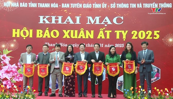 Khai mạc Hội Báo Xuân Ất Tỵ 2025- Ảnh 6.