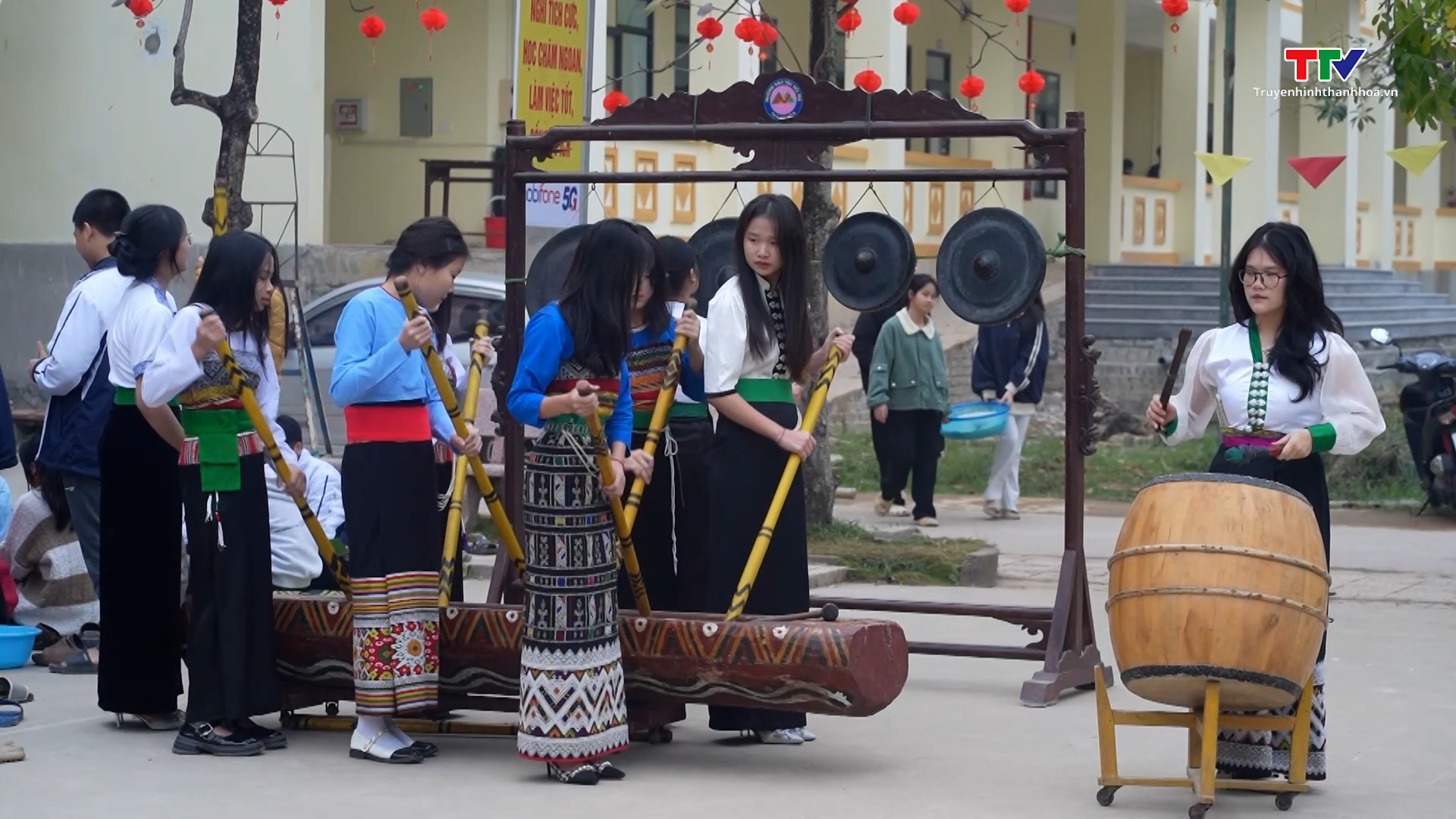 Những ngày cuối năm- Ảnh 7.