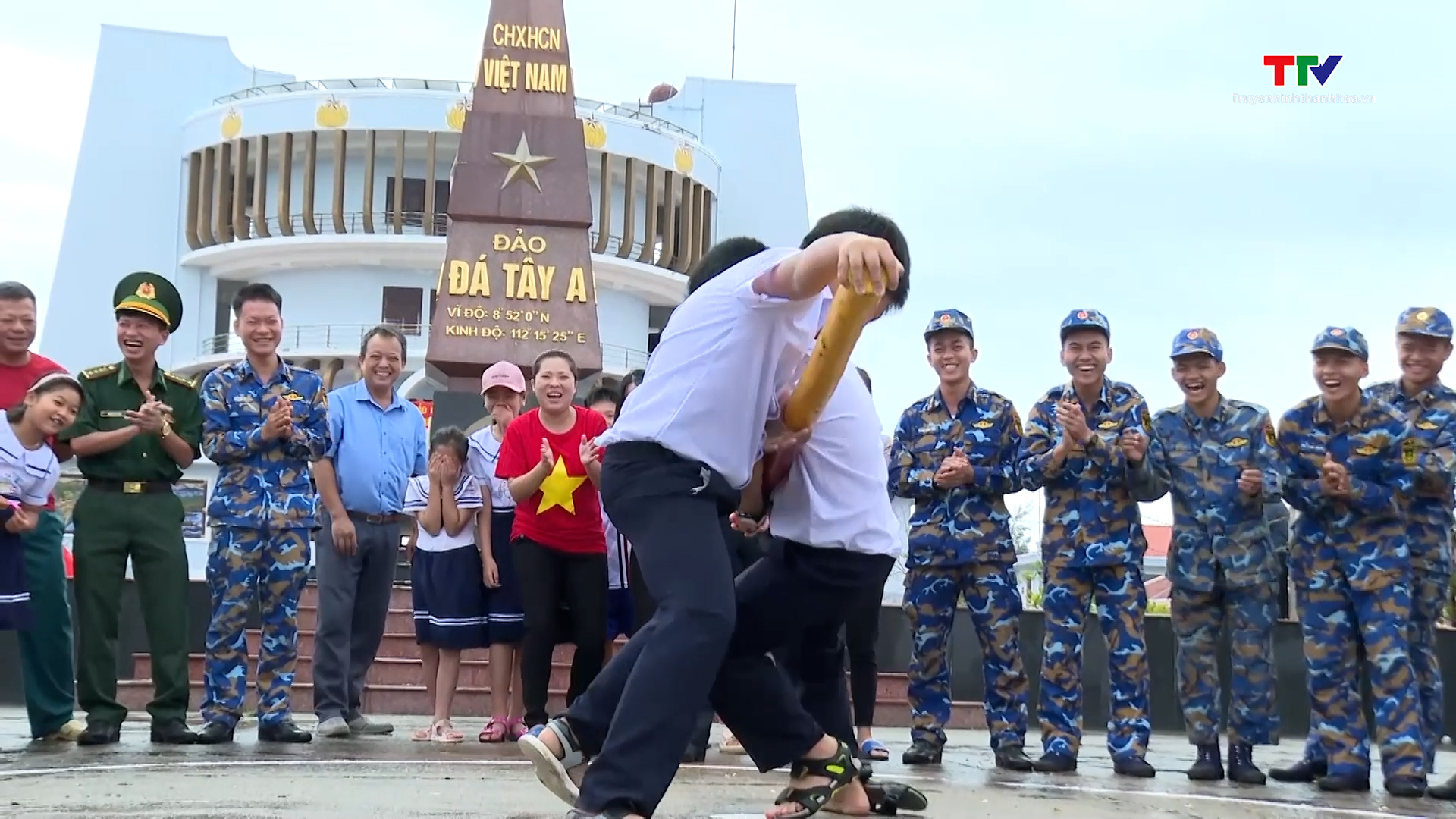 Rộn ràng các hoạt động vui xuân, đón Tết ở Trường Sa- Ảnh 1.