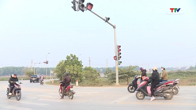 Mất an toàn giao thông điểm giao cắt quốc lộ 45 với đường vành đai phía Tây thành phố Thanh Hoá- Ảnh 3.