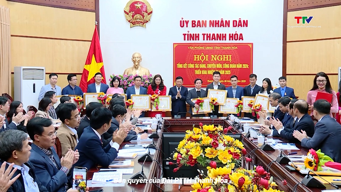 Văn phòng UBND tỉnh triển khai nhiệm vụ năm 2025- Ảnh 2.