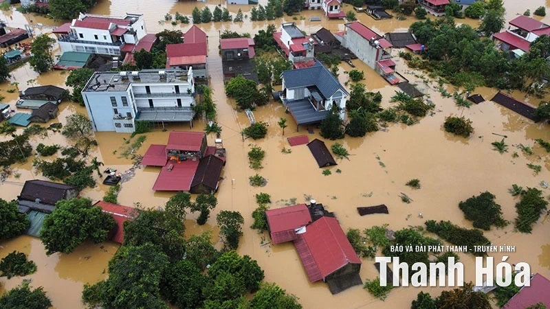 Chủ động sơ tán người dân vùng nguy cơ bị ảnh hưởng, ngập lụt có thể gây tràn đê sông Cầu Chày- Ảnh 1.