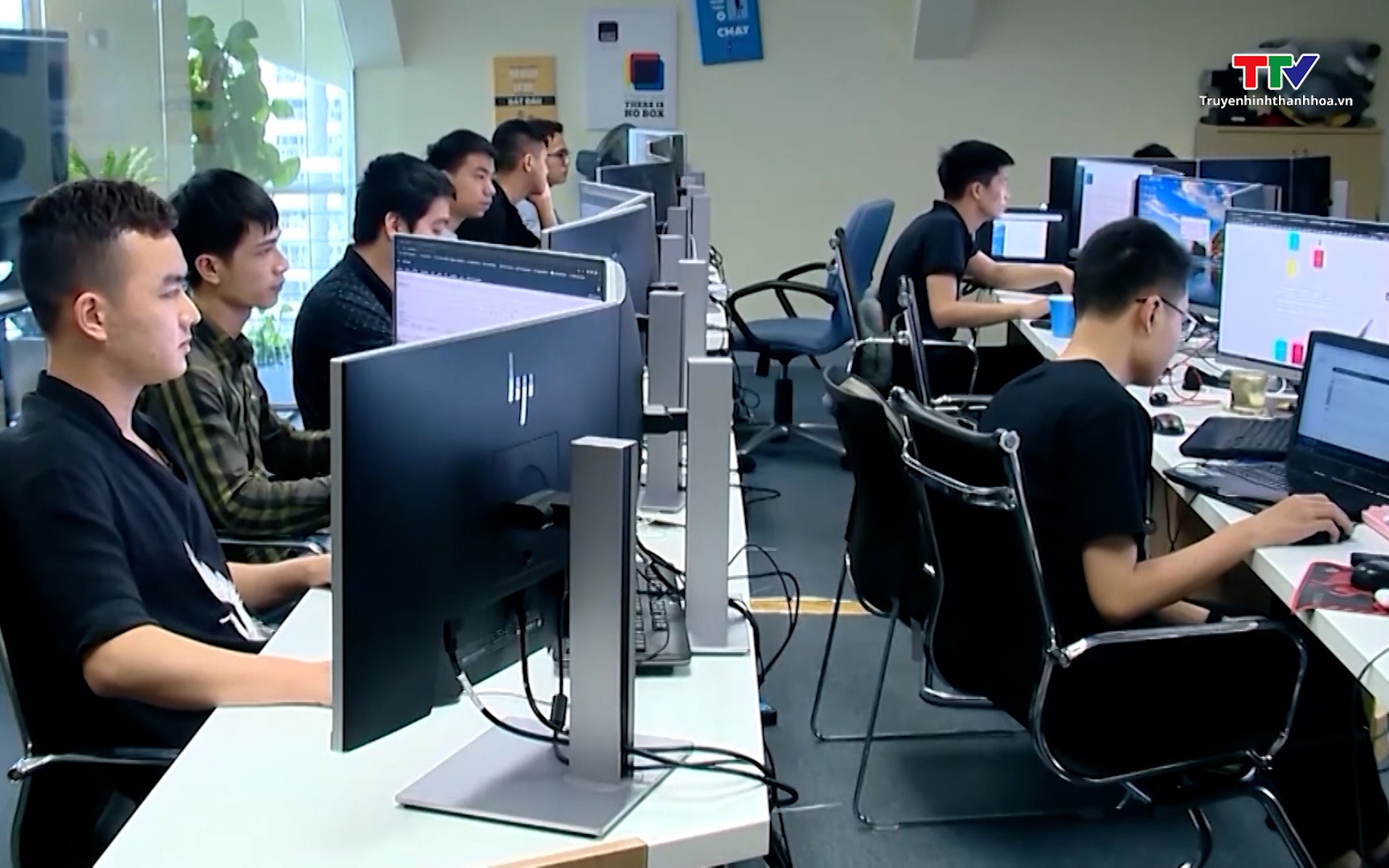 Luật An ninh mạng có hiệu lực từ 1/7/2026- Ảnh 1. 319 đội sinh viên đăng ký dự thi An ninh mạng 2025