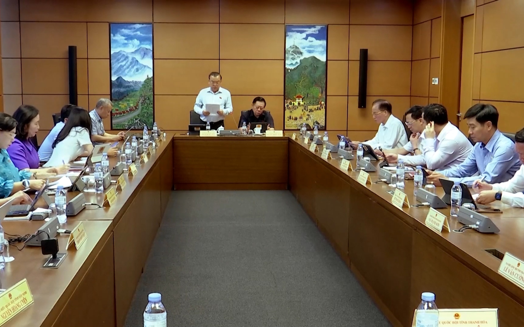 Ng&agrave;y l&agrave;m việc thứ 2, Kỳ họp thứ 10, Quốc hội kho&aacute; XV