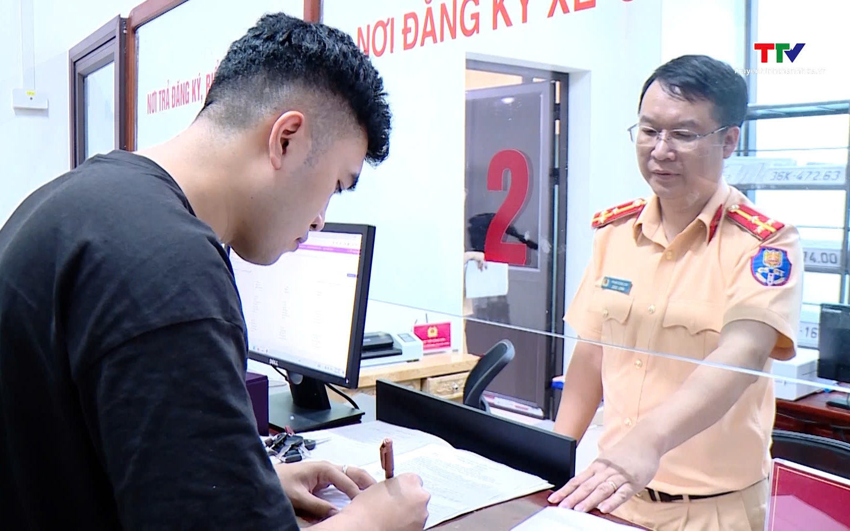 Đề xuất quy định mới về tước quyền sử dụng giấy phép lái xe- Ảnh 1. Tổng rà soát làm sạch dữ liệu phương tiện, giấy phép lái xe