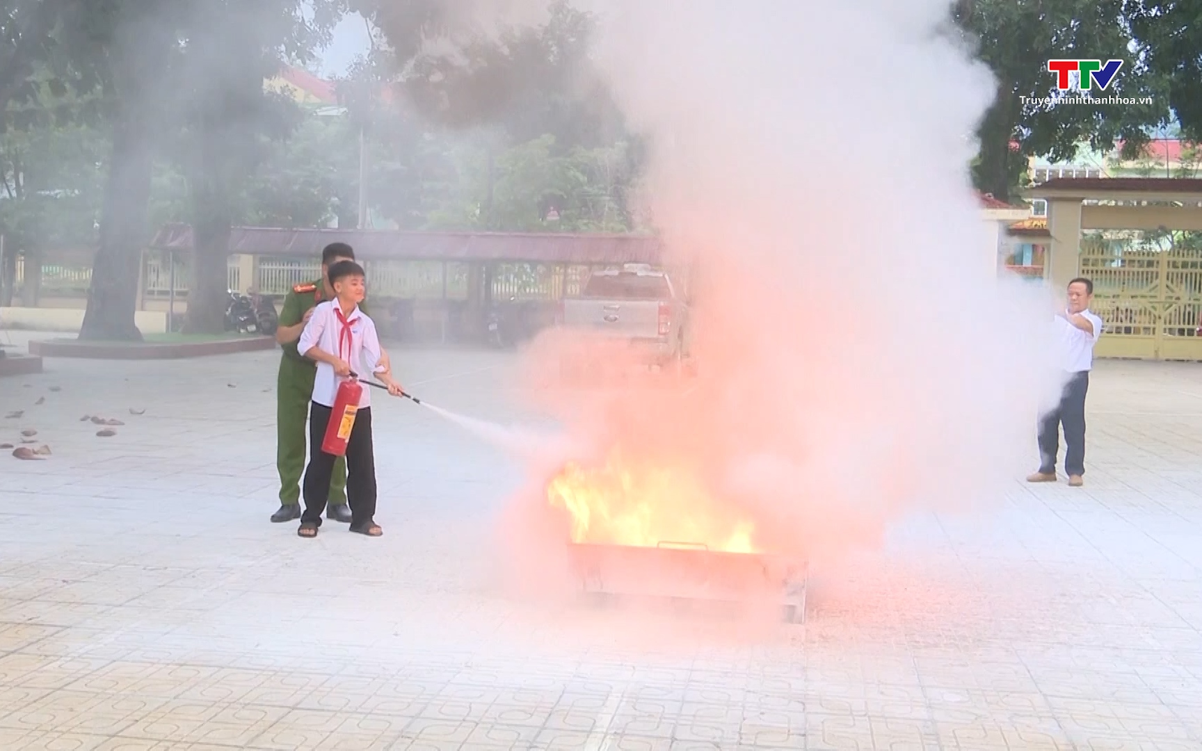 Tổ liên gia an toàn phòng cháy chữa cháy – sức mạnh phòng chống cháy nổ từ cộng đồng- Ảnh 1. Tuyên truyền phòng cháy, chữa cháy và cứu nạn, cứu hộ