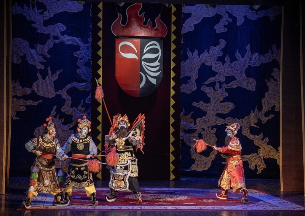 Liên hoan Tuồng và Dân ca kịch toàn quốc quy tụ 1.000 nghệ sỹ, diễn viên
- Ảnh 1.