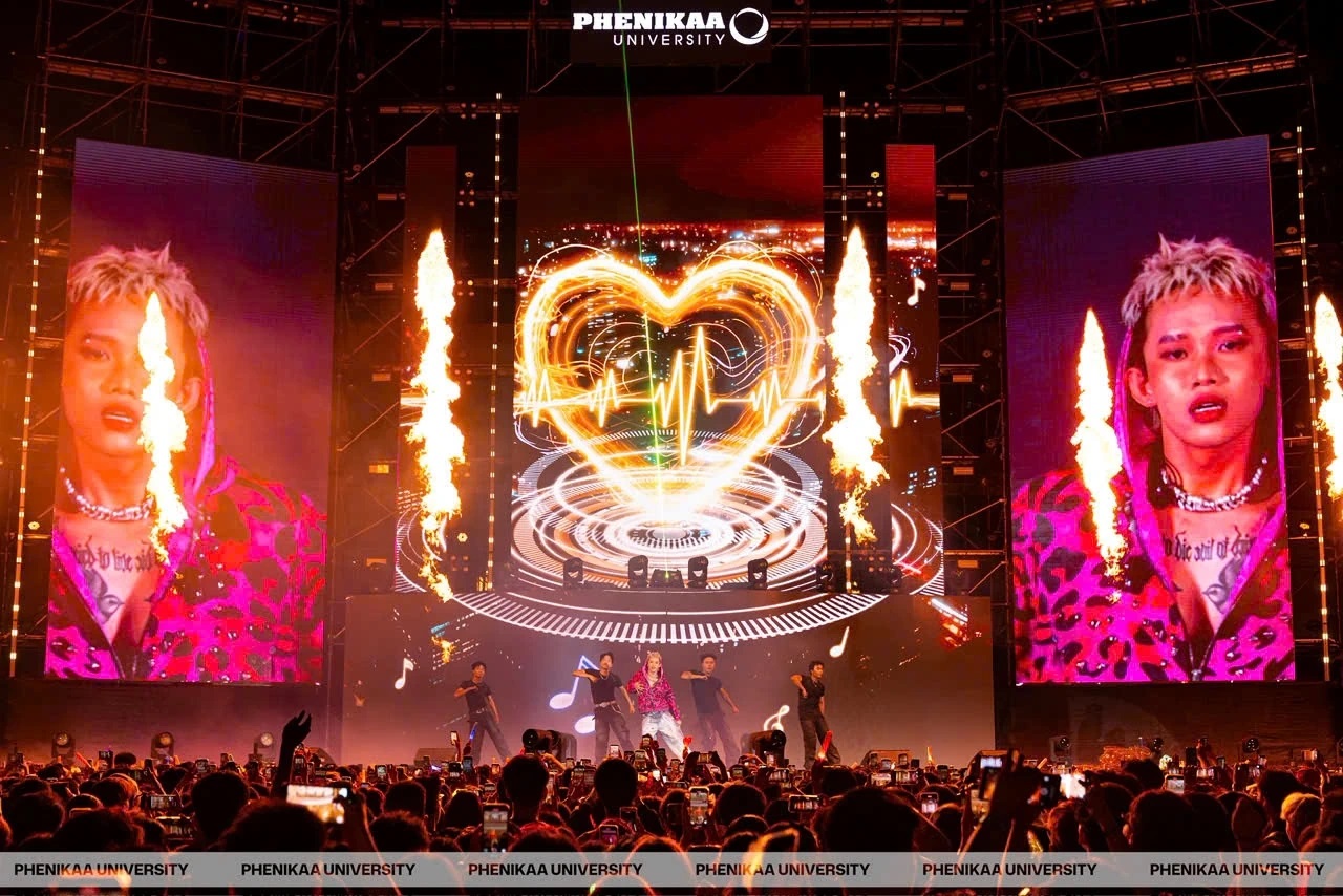 Đại học Phenikaa tổ chức Đại nhạc hội Sync City chào đón tân sinh viên K19- Ảnh 3. Đại học Phenikaa tổ chức Đại nhạc hội Sync City chào đón tân sinh viên K19- Ảnh 3.