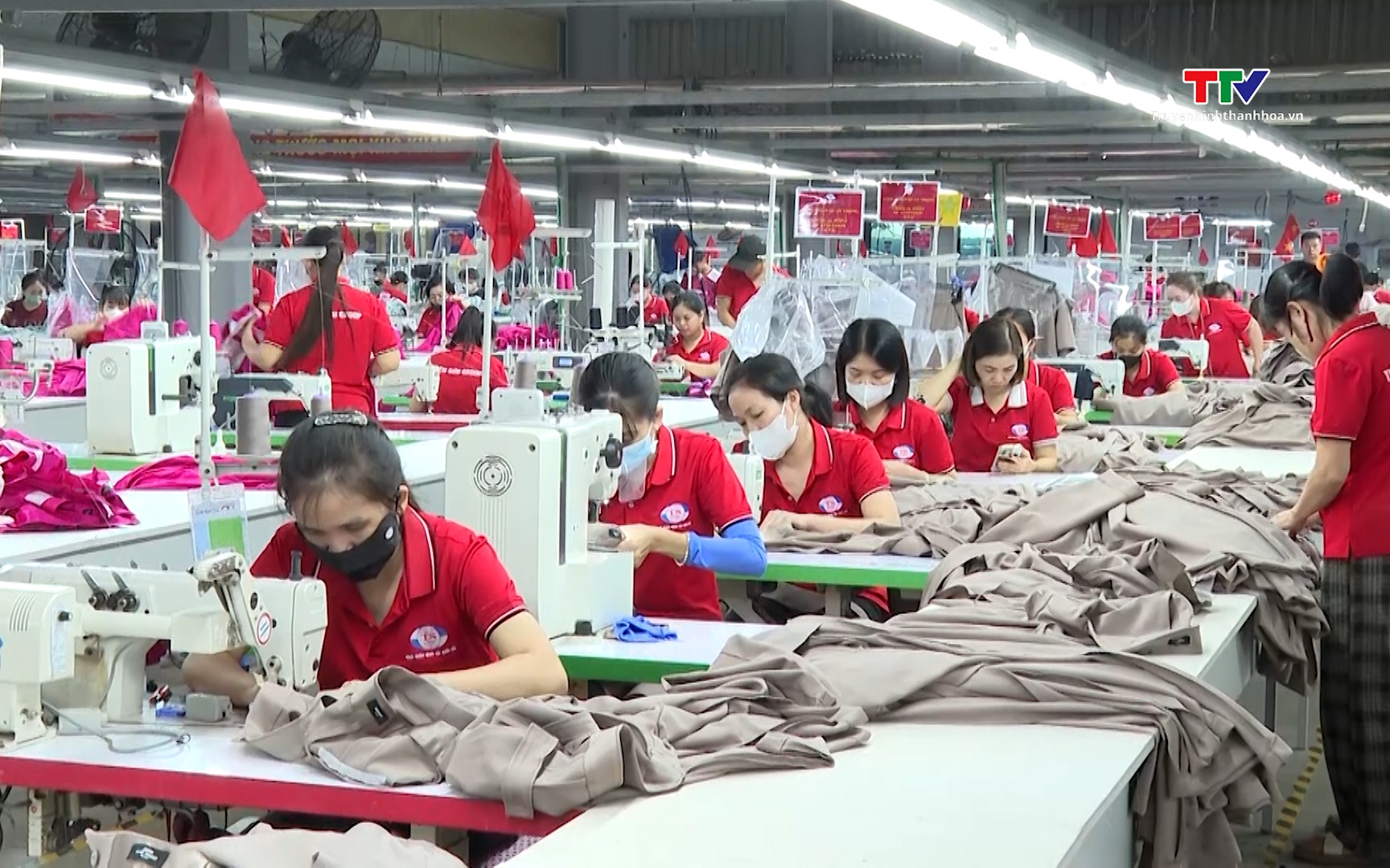 Đơn hàng xuất Mỹ của doanh nghiệp kín đến hết năm nay- Ảnh 1. Các doanh nghiệp Thanh Hóa tận dụng tốt thị trường xuất khẩu