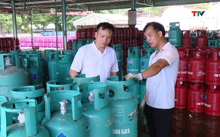 Đầu th&aacute;ng 11, gi&aacute; gas tiếp tục giảm