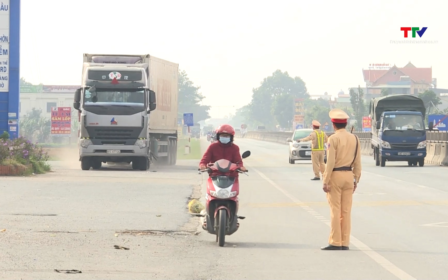 Đề xuất cấp giấy phép lái xe điện tử, giảm tối đa thời gian cấp đổi- Ảnh 1. Đề xuất quy định mới về tước quyền sử dụng giấy phép lái xe