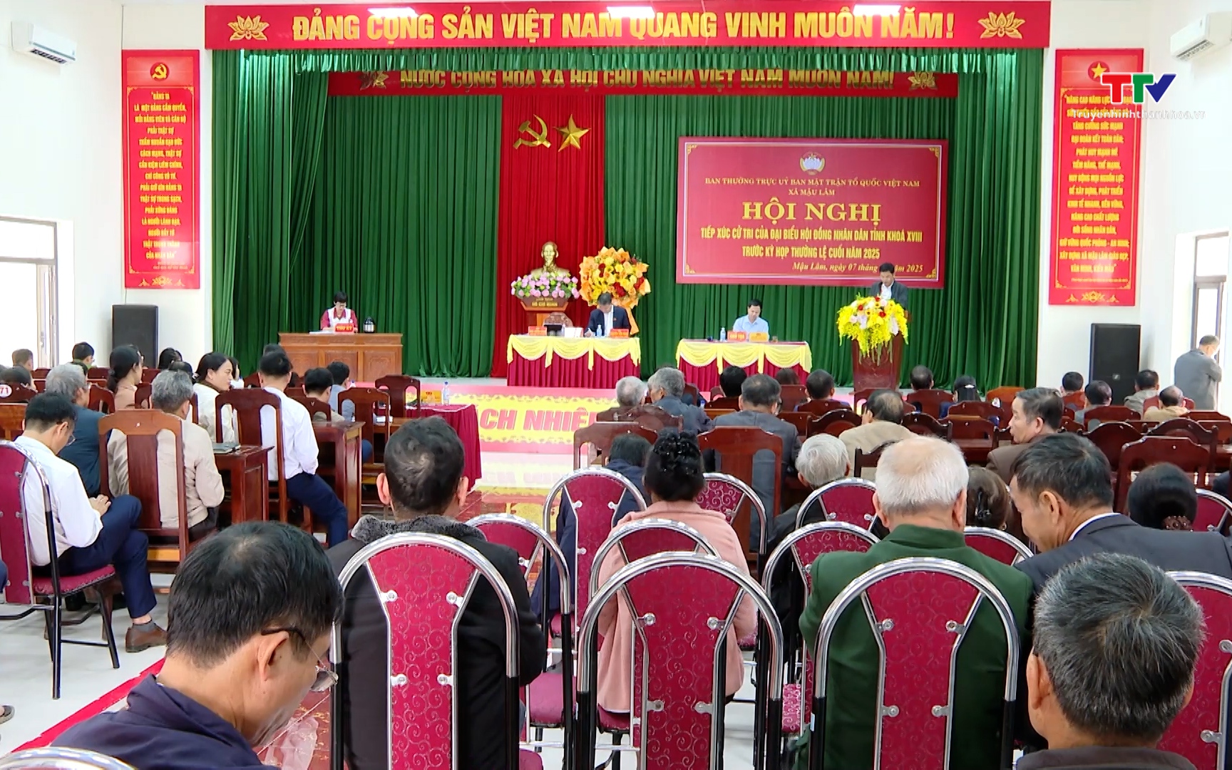 Đại biểu Hội đồng nhân dân tỉnh tiếp xúc cử tri tại xã Đồng Tiến- Ảnh 1. Đại biểu Hội đồng nhân dân tỉnh tiếp xúc cử tri xã Mậu Lâm