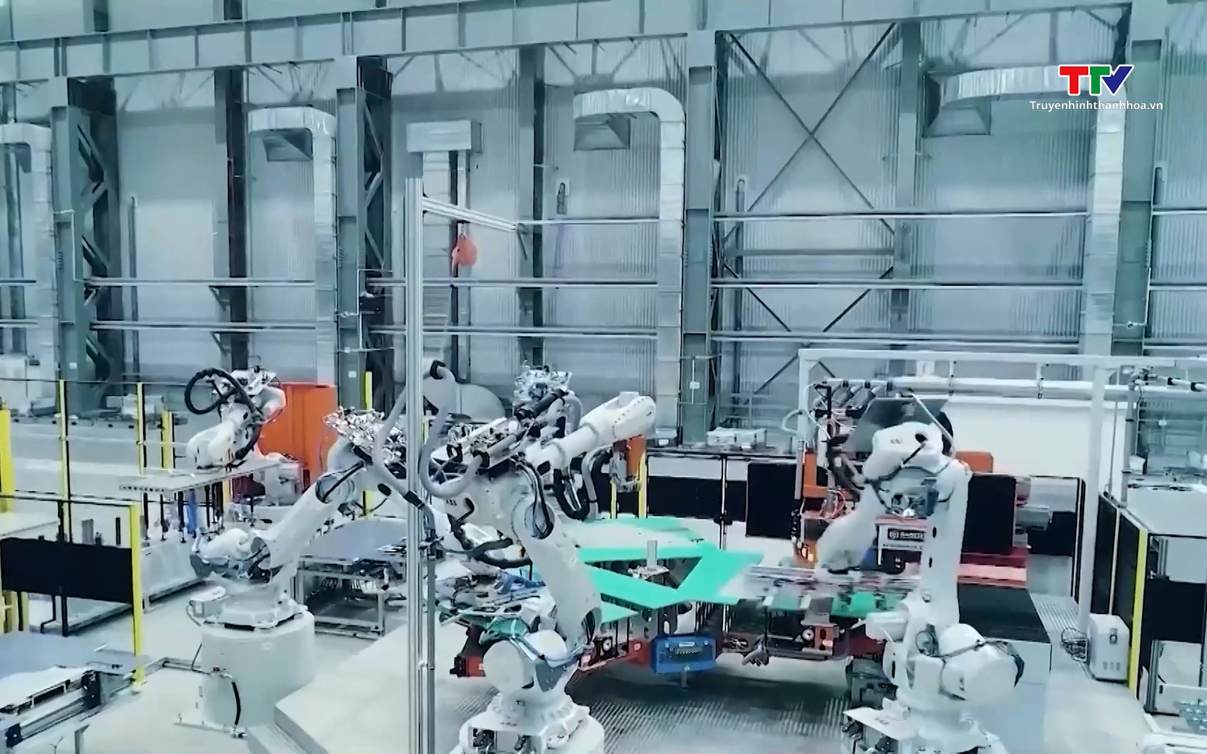 61% doanh nghiệp đ&atilde; triển khai AI, chỉ 22% sẵn s&agrave;ng khai th&aacute;c thật sự