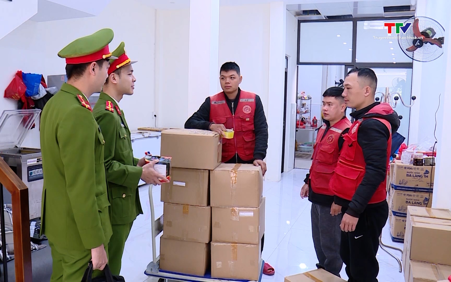 Chặn nguồn ph&aacute;o nổ tr&aacute;i ph&eacute;p từ sớm, từ xa