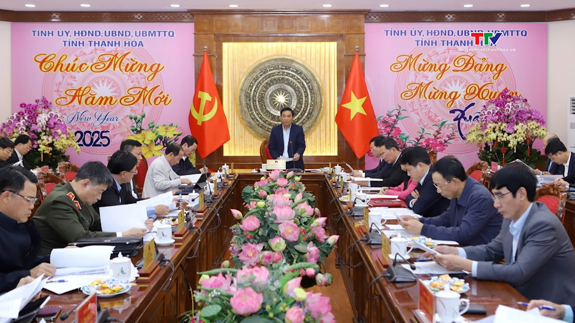 Tết Ất Tỵ 2025 diễn ra vui tươi, an to&agrave;n, l&agrave;nh mạnh, tiết kiệm, nghĩa t&igrave;nh- Ảnh 1.