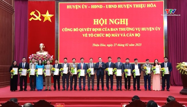 Huyện Thiệu Hóa thành lập 32 chi bộ trực thuộc Huyện ủy- Ảnh 1.