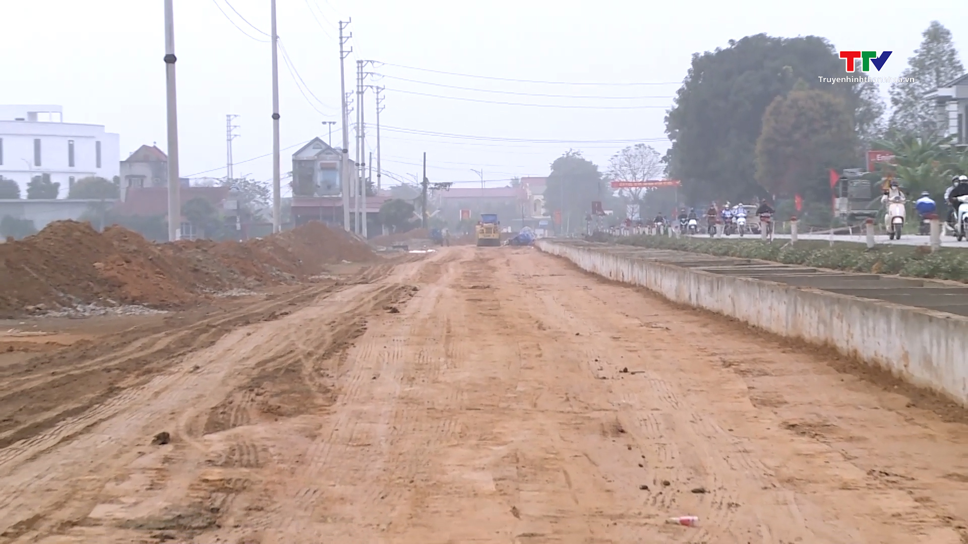 Thọ Xuân đẩy mạnh hoàn thiện các dự án kết cấu hạ tầng- Ảnh 2.