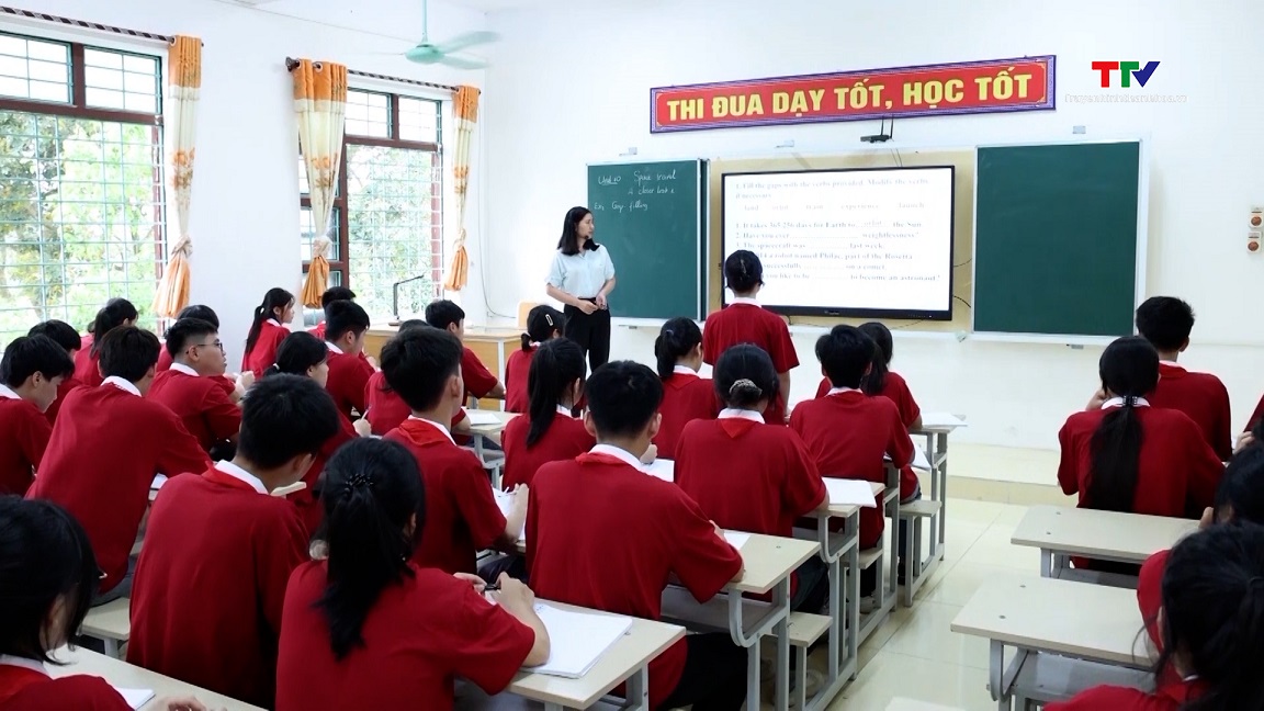 Phấn đấu 100% học sinh tiểu học được học 2 buổi/ngày- Ảnh 1.