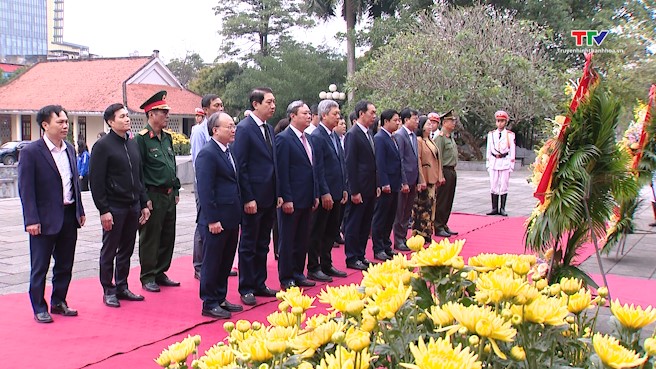 Đoàn công tác của tỉnh Quảng Nam thăm và làm việc với tỉnh Thanh Hoá- Ảnh 1.