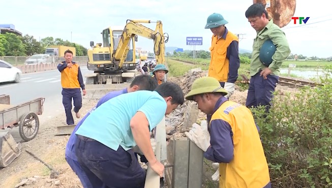 Hiểm họa khôn lường từ lối đi tự mở qua đường sắt- Ảnh 4.