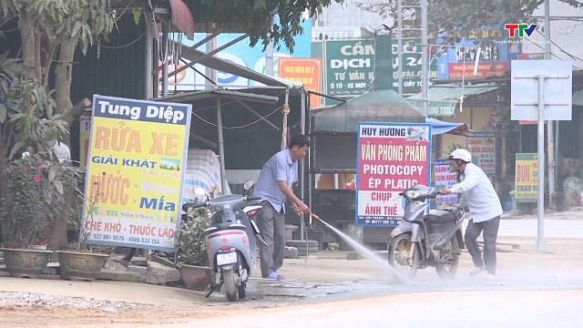 Buông lỏng quản lý hành lang giao thông trên quốc lộ 45- Ảnh 1.