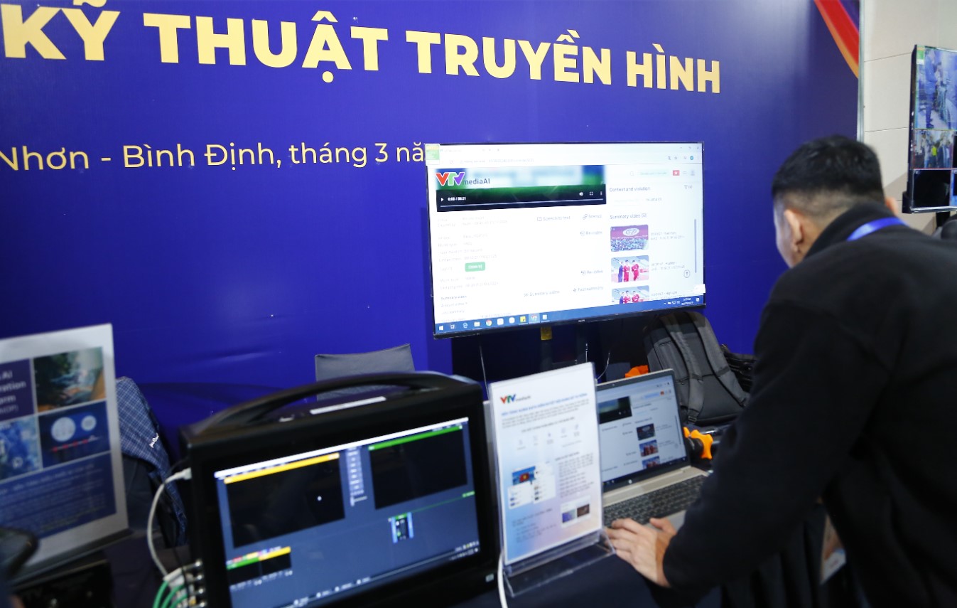 Nhiều công nghệ mới xuất hiện trong Triển lãm Kỹ thuật công nghệ truyền hình 2025
- Ảnh 13.