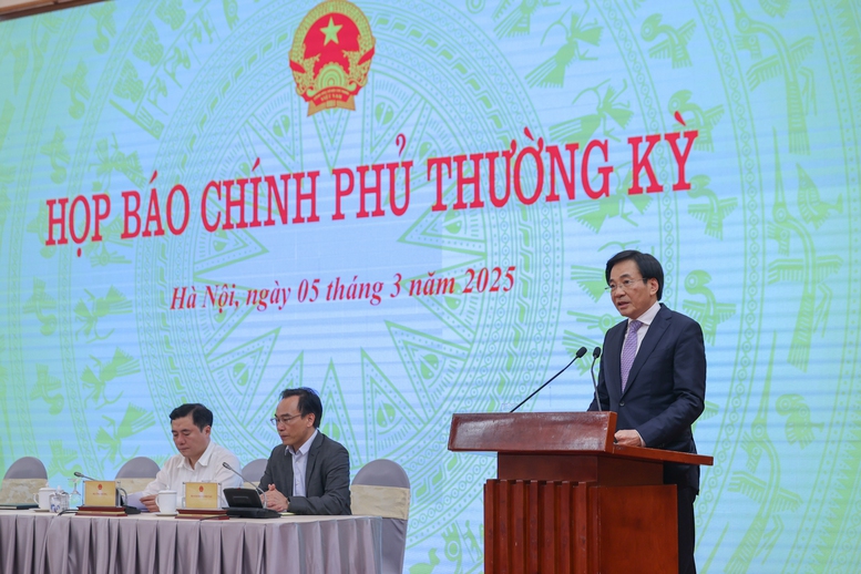 Họp báo Chính phủ tháng 2/2025: 8 kết quả phát triển KTXH nổi bật- Ảnh 3.