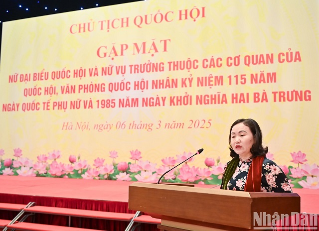 [Ảnh] Chủ tịch Quốc hội Trần Thanh Mẫn gặp mặt nữ đại biểu Quốc hội- Ảnh 3.