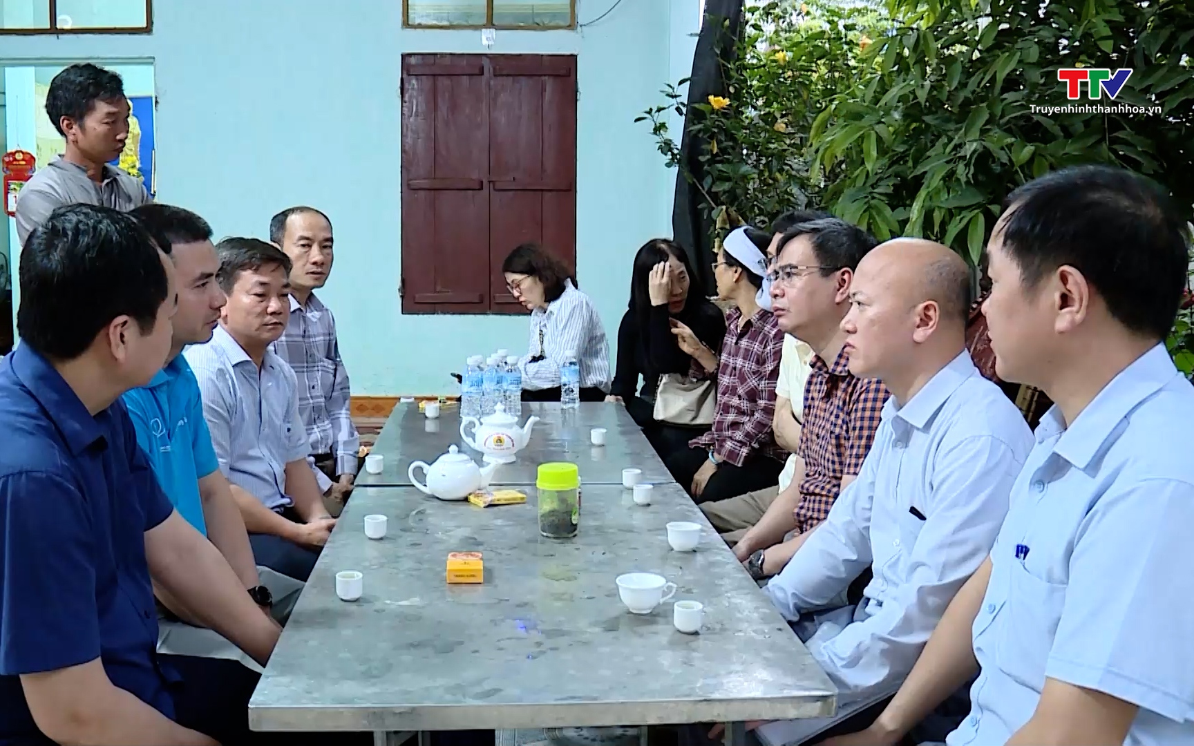 Thăm hỏi, hỗ trợ gia đình các ngư dân Nghi Sơn gặp nạn