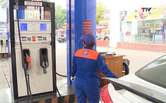 Bộ Công thương chịu trách nhiệm điều hành giá xăng dầu
