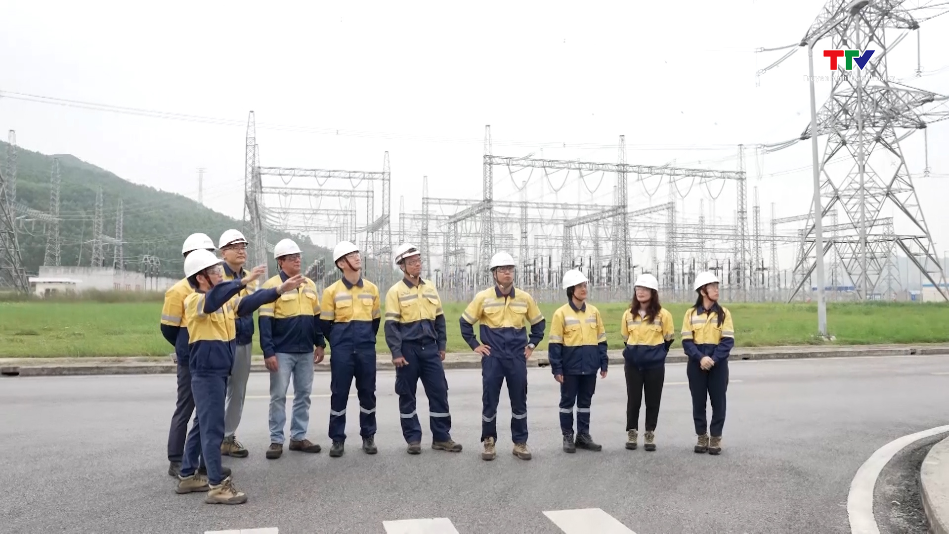 Nhiệt điện Nghi Sơn 2 sản xuất xanh vì cộng đồng- Ảnh 1. Nhiệt điện Nghi Sơn 2 sản xuất xanh vì cộng đồng- Ảnh 1.