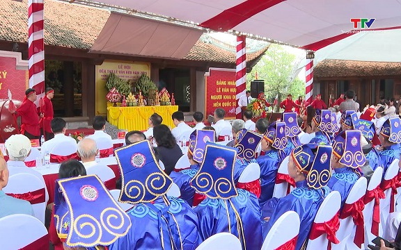 Khai mạc Lễ hội Đền thờ L&ecirc; Văn Hưu, huyện Thiệu Ho&aacute;, tỉnh Thanh Ho&aacute;