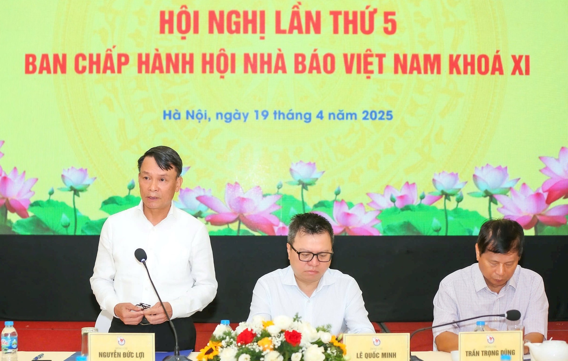 Hội Nhà báo Việt Nam tổ chức Hội nghị lần thứ 5 Ban Chấp hành Hội Nhà báo Việt Nam khoá XI- Ảnh 1. Hội Nhà báo Việt Nam tổ chức Hội nghị lần thứ 5 Ban Chấp hành Hội Nhà báo Việt Nam khoá XI- Ảnh 1.